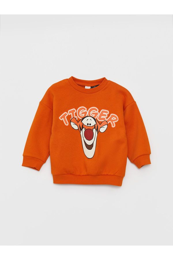 LC Waikiki LC Waikiki Crew Neck Long Sleeve Winnie the Pooh Printed Baby Boy Sweatshirt and Trousers 2-Piece Set