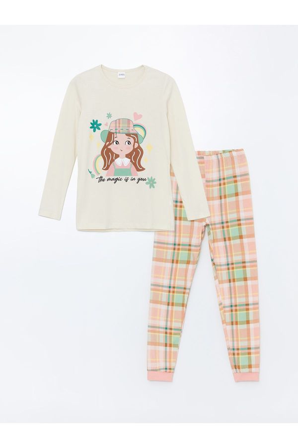 LC Waikiki LC Waikiki Crew Neck Printed Long Sleeve Girl's Pajama Set