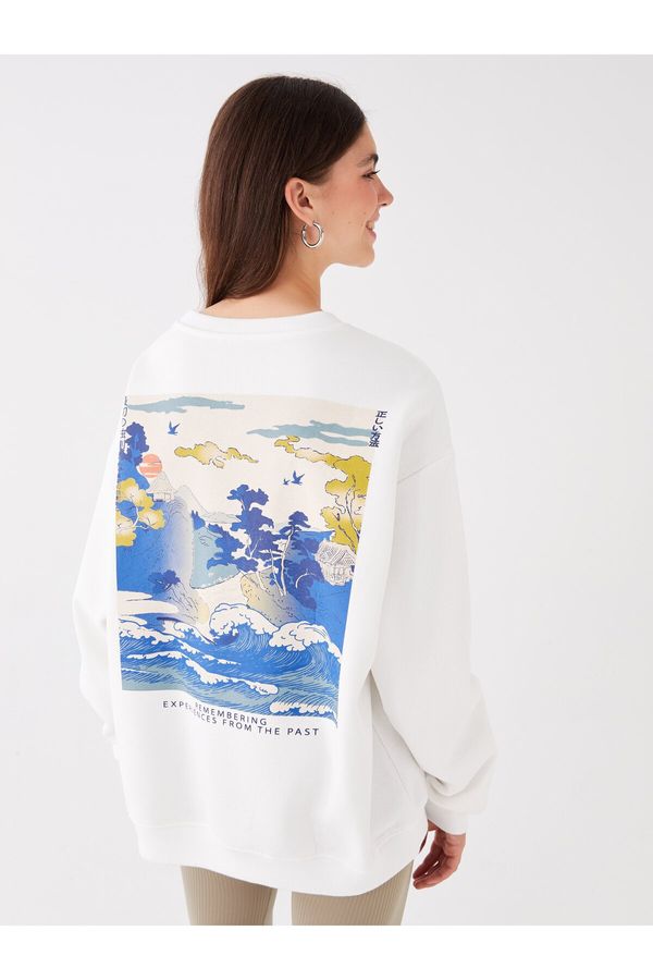 LC Waikiki LC Waikiki Crew Neck Printed Long Sleeve Oversize Women's Sweatshirt