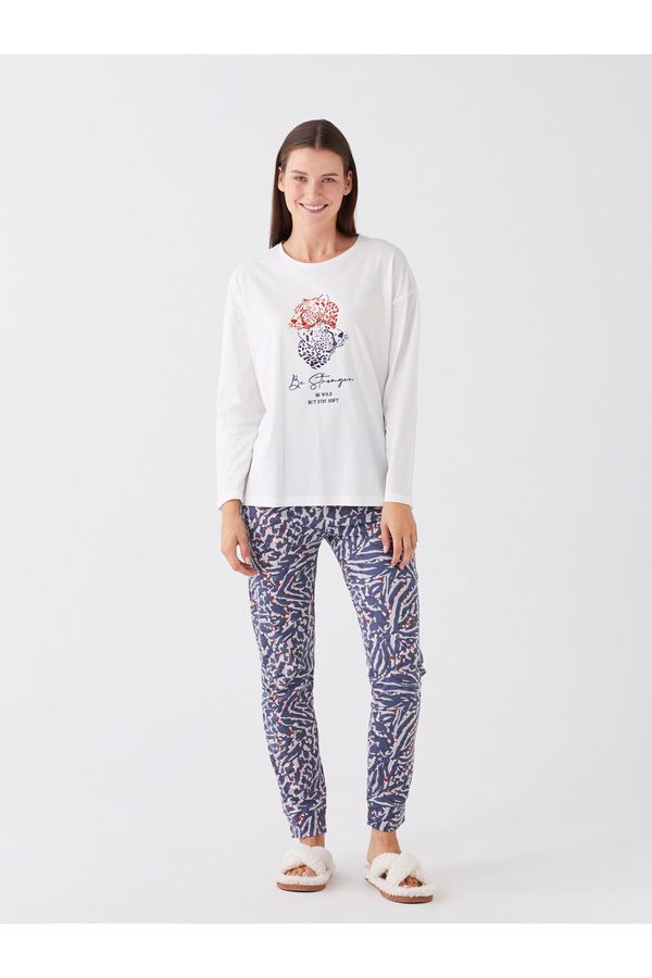 LC Waikiki LC Waikiki Crew Neck Printed Long Sleeve Women's Pajama Set