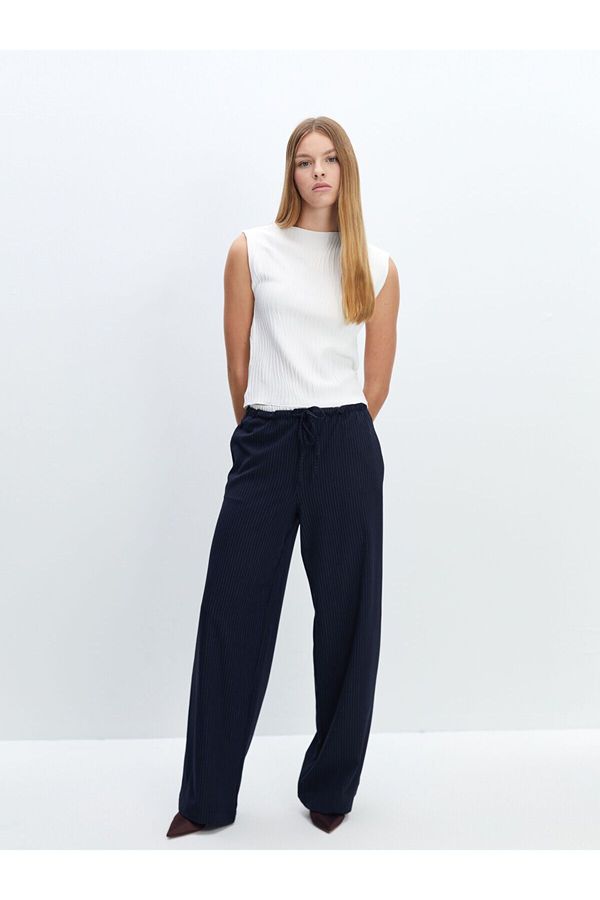 LC Waikiki LC Waikiki Lcw Elastic Waist Striped Women's Trousers