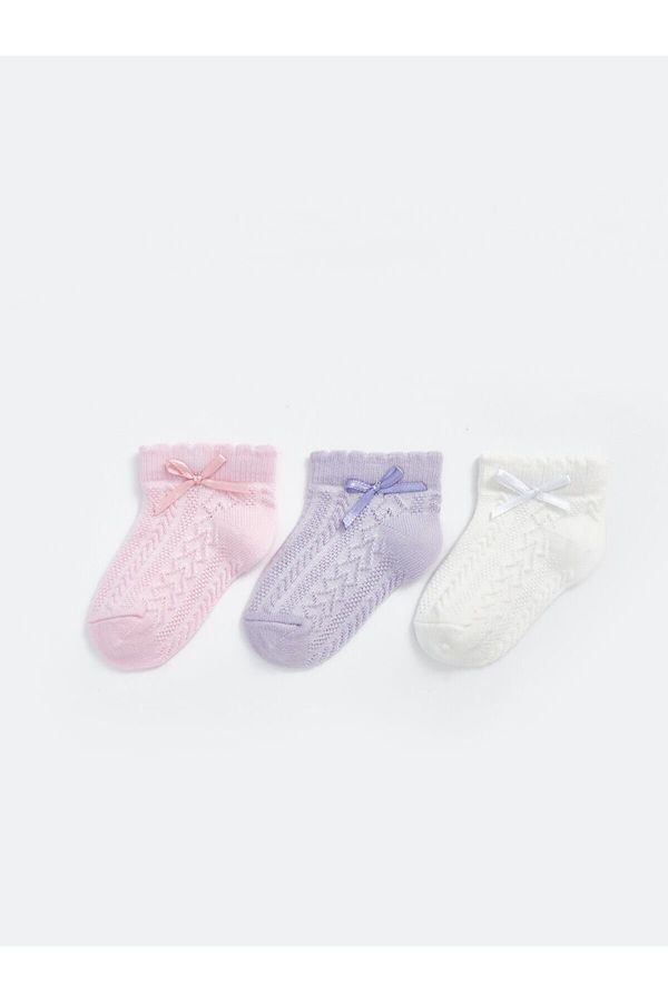 LC Waikiki LC Waikiki Lcw Patterned Baby Girl Booties Socks 3-Pack