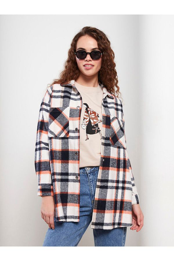 LC Waikiki LC Waikiki Lcw Plaid Long Sleeve Oversize Gabardine Women's Lumberjack Shirt Jacket