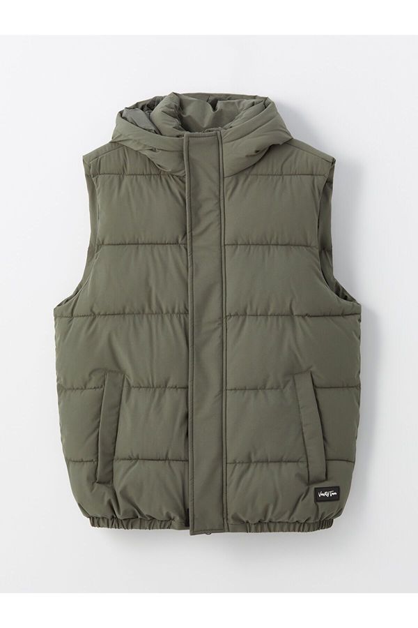 LC Waikiki LC Waikiki Lw - Standard Pattern Hooded Men's Puffer Vest