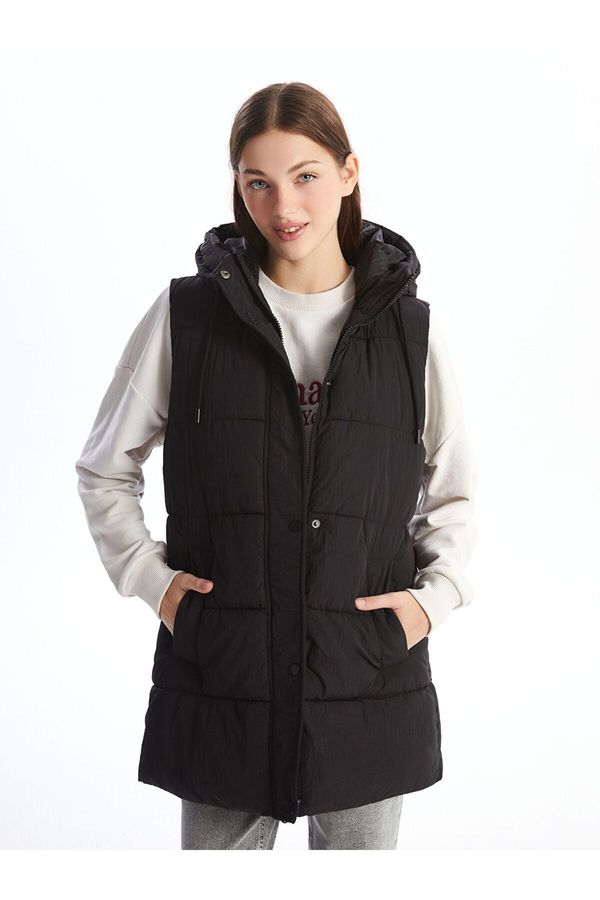 LC Waikiki LC Waikiki Lw - Women's Hooded Plain Puffer Vest