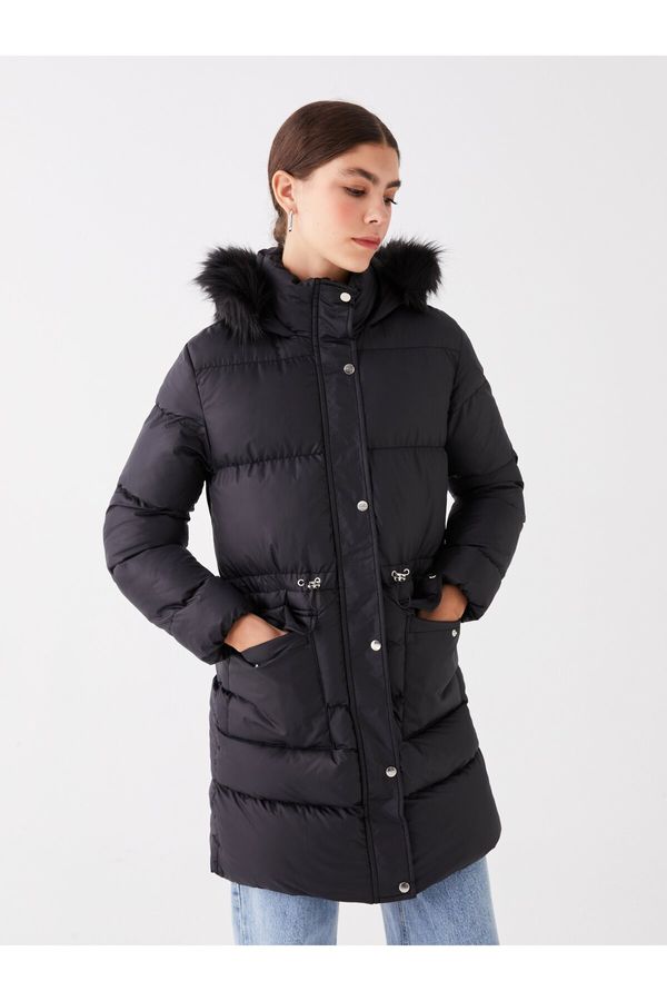 LC Waikiki LC Waikiki Women's Hooded Plain Puffer Coat