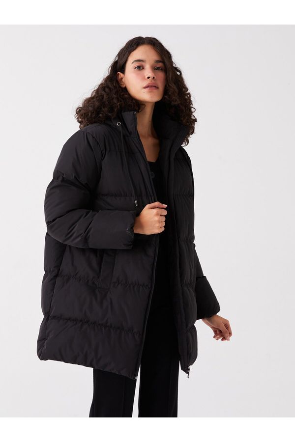 LC Waikiki LC Waikiki Women's Hooded Plain Puffer Coat