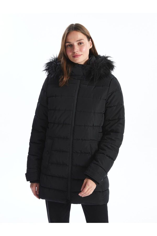 LC Waikiki LC Waikiki Women's Hooded Plain Puffer Coat