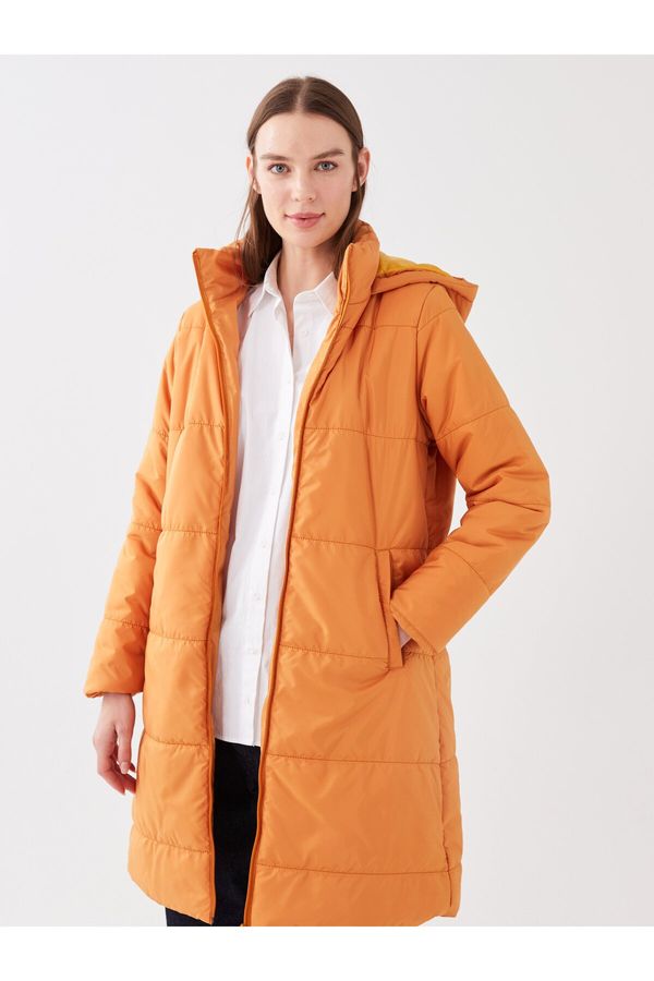 LC Waikiki LC Waikiki Women's Hooded Plain Puffer Coat