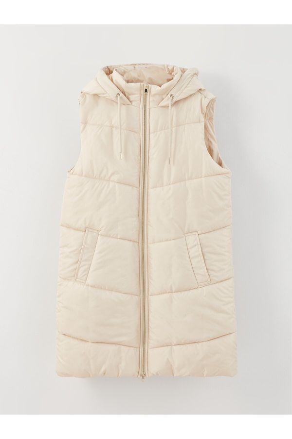 LC Waikiki LC Waikiki Women's Hooded Plain Puffer Vest