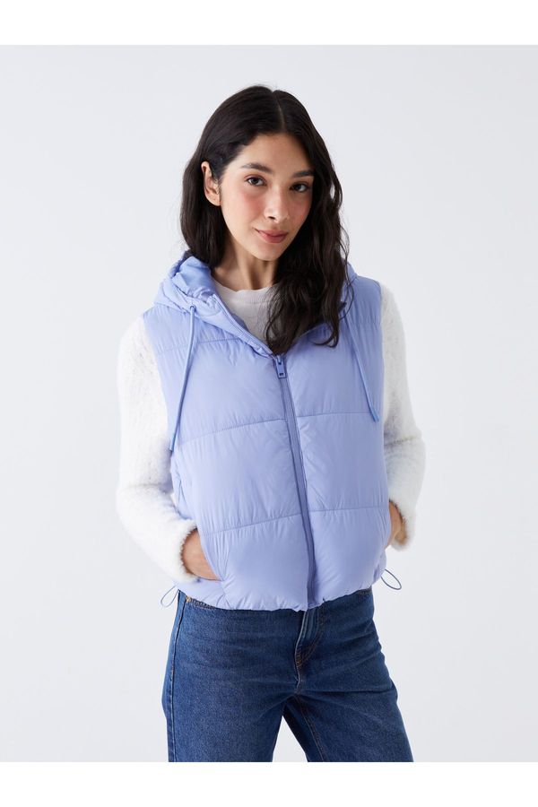 LC Waikiki LC Waikiki Women's Hooded Plain Puffer Vest