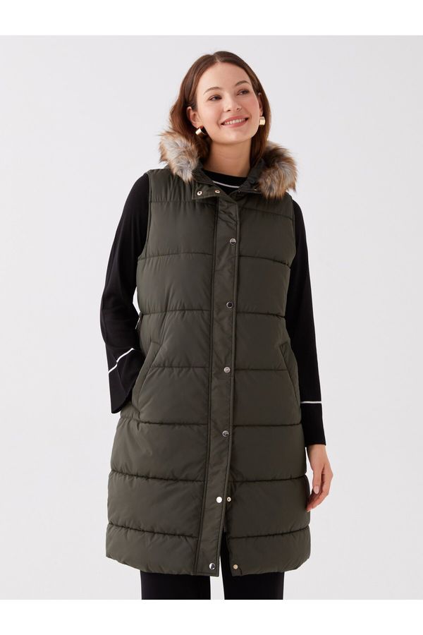 LC Waikiki LC Waikiki Women's Hooded Plain Puffer Vest