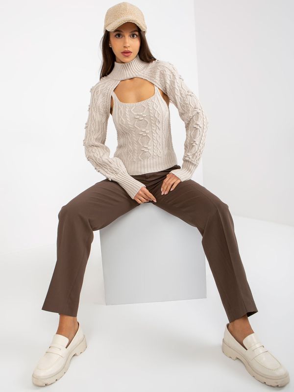 Fashionhunters Light beige knitted set with short sweater and top