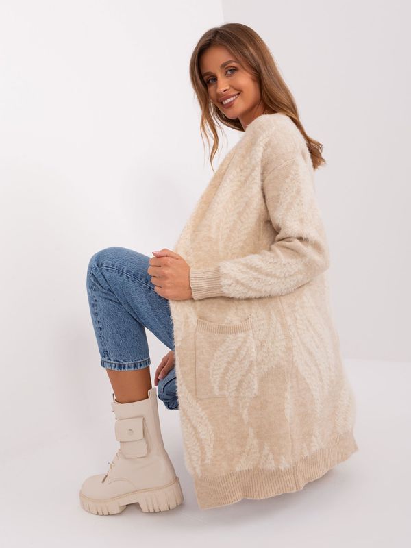 Fashionhunters Light beige soft cardigan with pockets