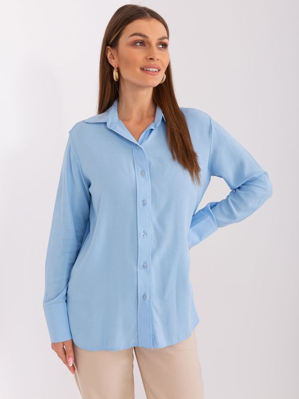 Fashionhunters Light blue classic collared shirt