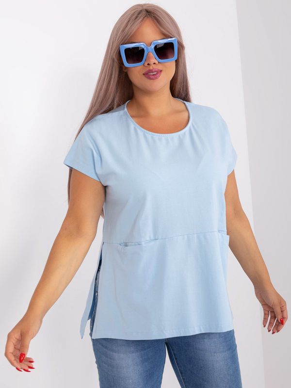 Fashionhunters Light blue cotton blouse of larger size
