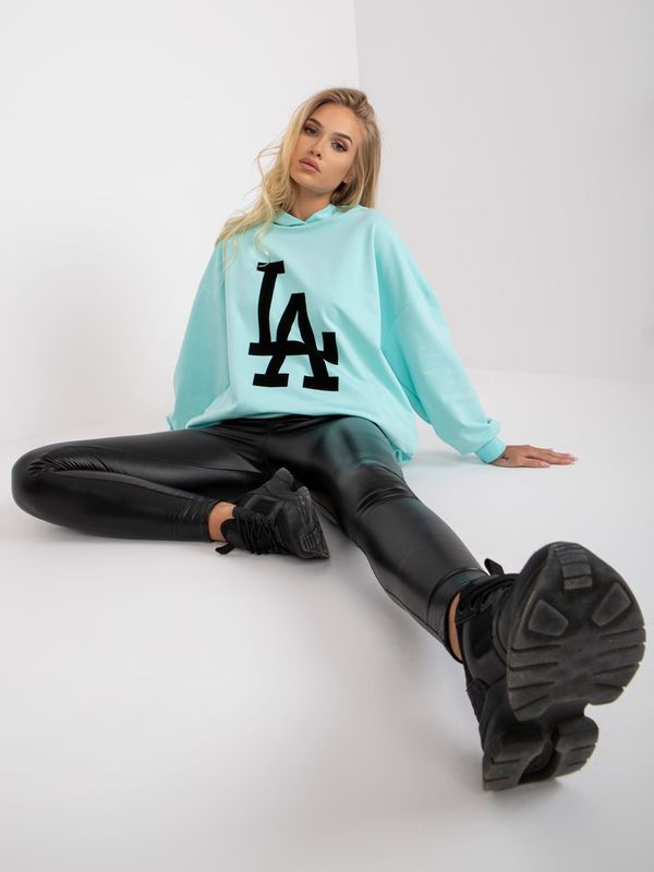 Fashionhunters Light blue hoodie with long sleeves