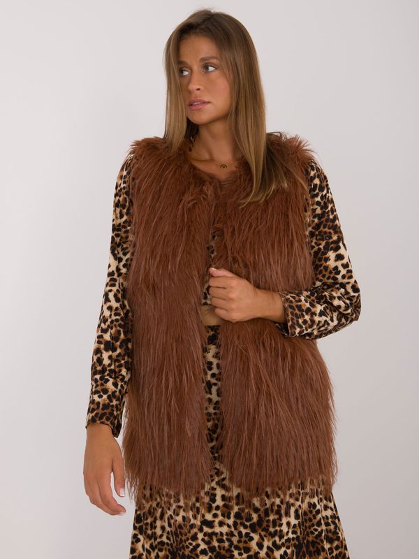 Fashionhunters Light brown fur vest with lining