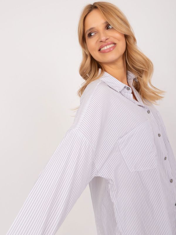 Fashionhunters Light gray long button-down shirt with stripes