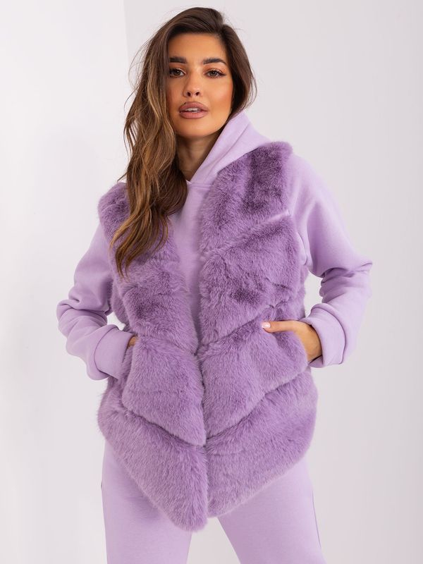 Fashionhunters Light purple women's faux fur vest