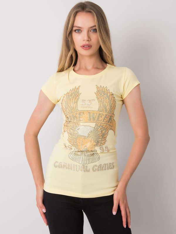 Fashionhunters Light yellow women's T-shirt with application