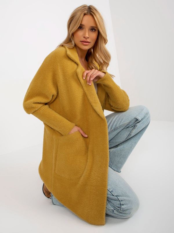 Fashionhunters Loose alpaca mustard coat with pockets