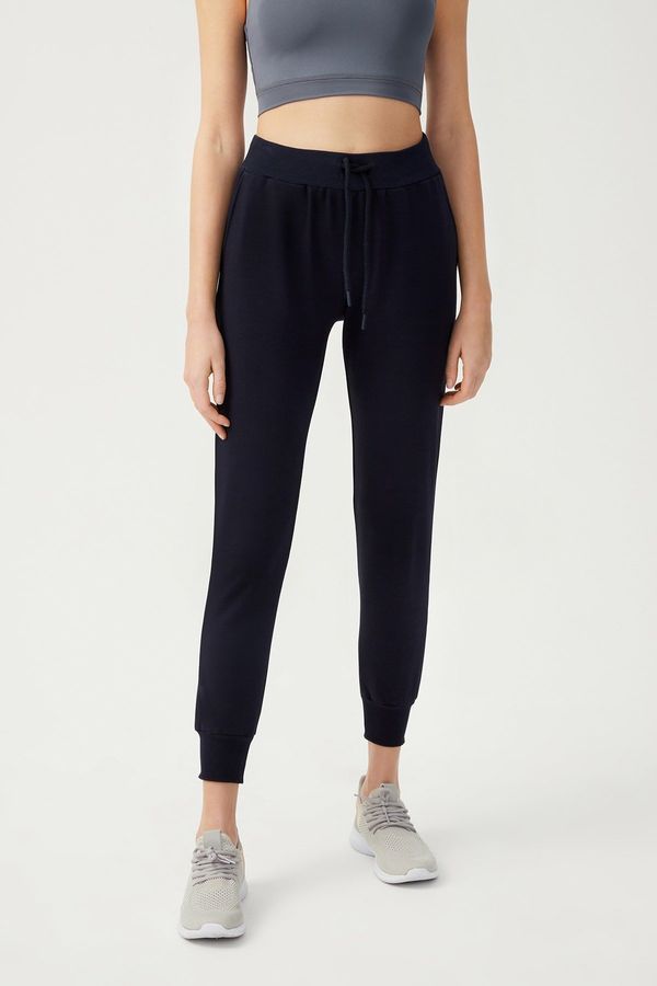 LOS OJOS LOS OJOS Women's Navy Blue Jogger