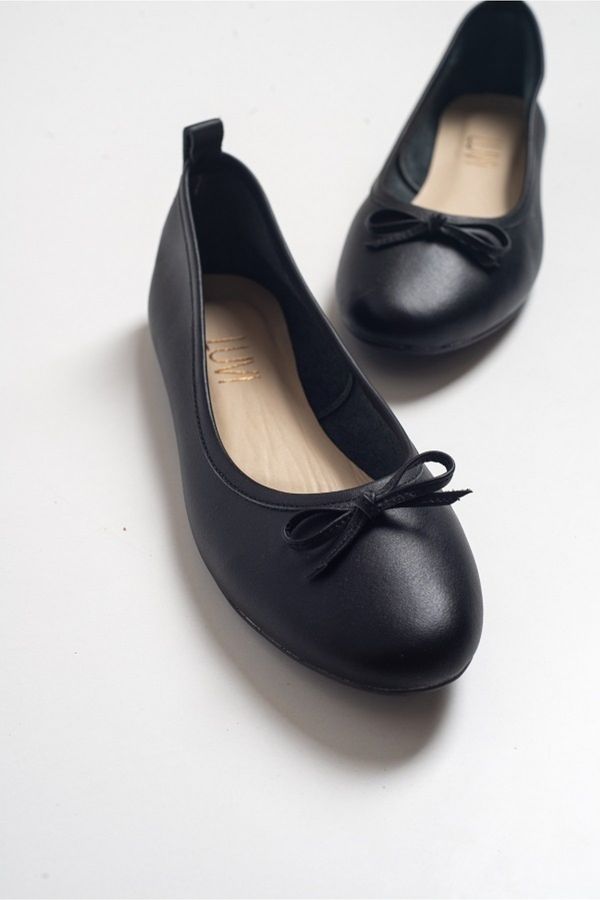 LuviShoes LuviShoes 01 Women's Black Skin Flat Shoes
