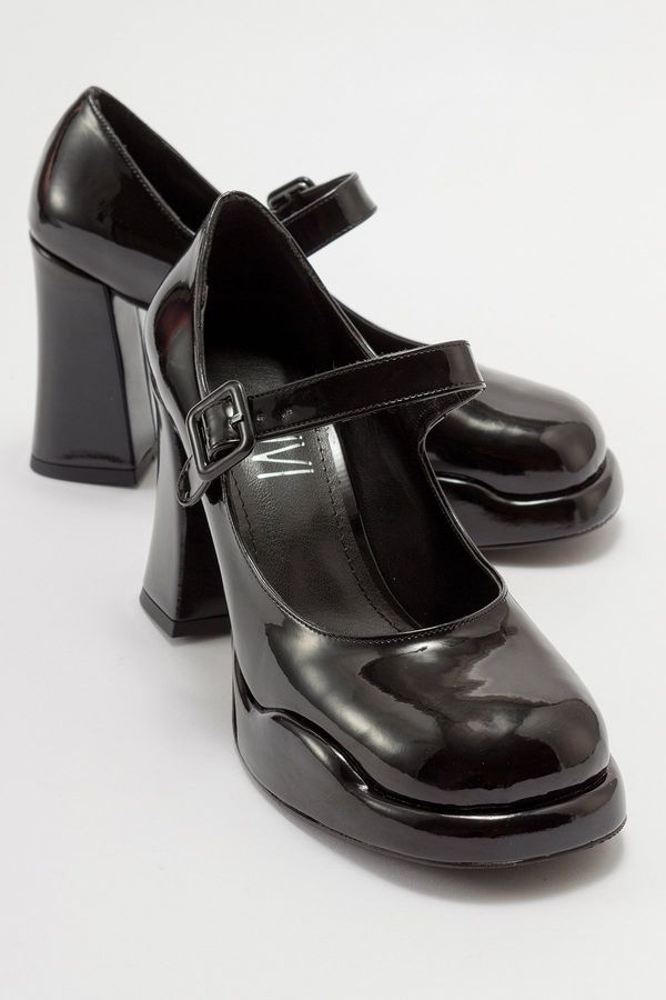 LuviShoes LuviShoes JAGOL Women's Black Patent Leather Heeled Shoes