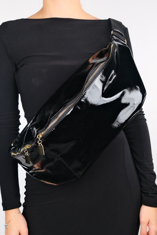 LuviShoes LuviShoes VENTA Black Patent Leather Women's Large Waist Bag