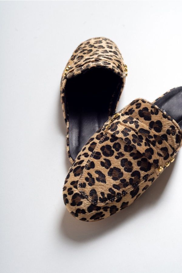 LuviShoes LuviShoes Women's Brown Genuine Leather Leopard Slippers