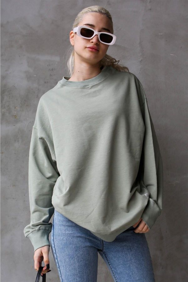 Madmext Madmext Mint Green Basic Oversized Womens Sweatshirt