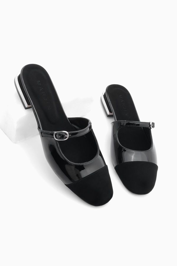 Marjin Marjin Women's Closed Front Block Heeled Slippers Mary Jane Tosya Black Patent Leather