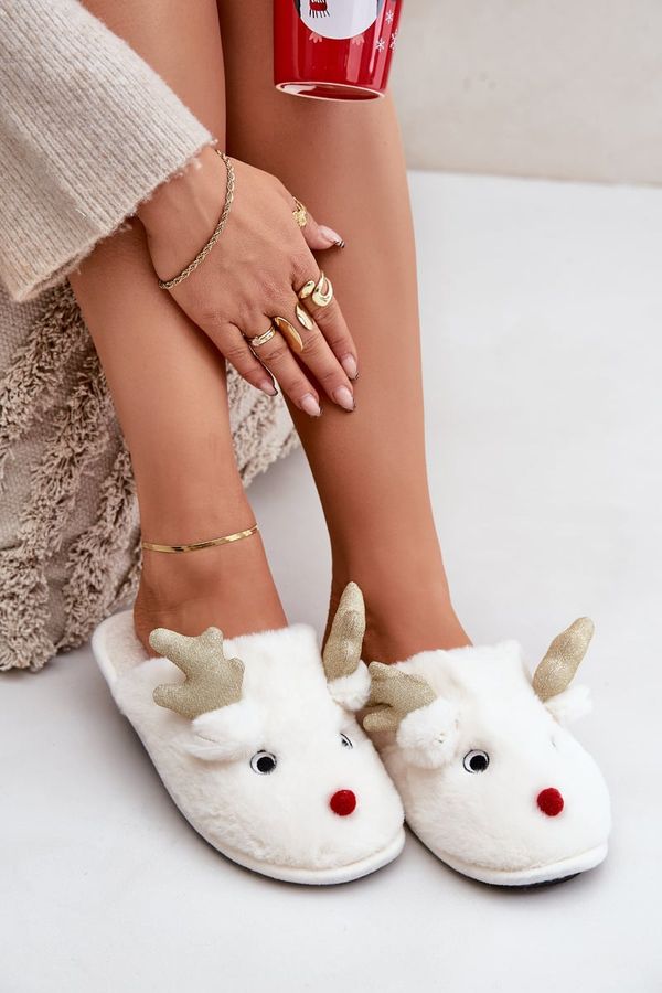 marka niezdefiniowana marka niezdefiniowana Christmas Slippers With Reindeer Motif Fur White Asielle