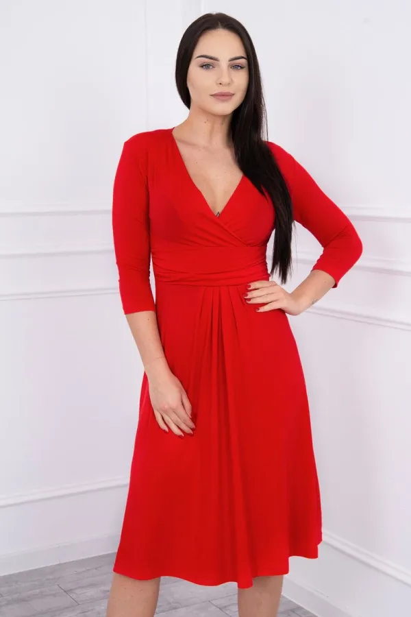 marka niezdefiniowana marka niezdefiniowana Dress with cut-off under the bust, 3/4 sleeves red