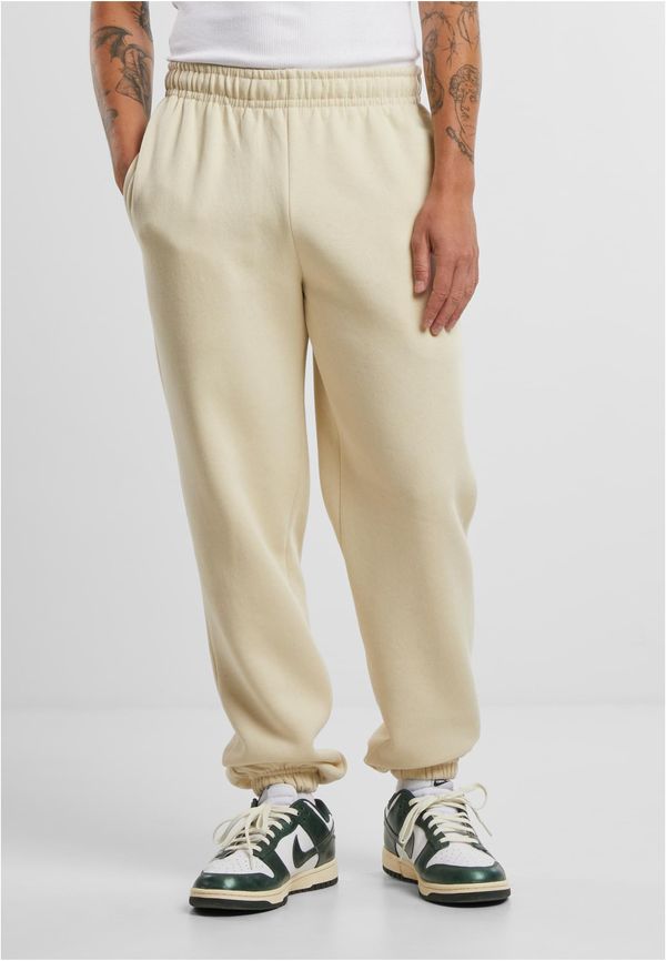 Urban Classics Men's Basic Essential Sweatpants Cream