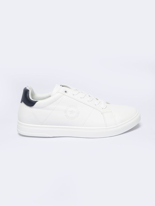 BIG STAR SHOES Men's Eco Leather Big Star Low-Top Sneakers White