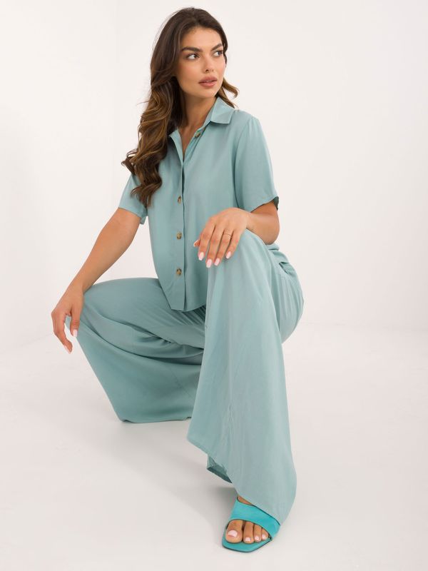 Fashionhunters Mint two-piece summer set made of viscose