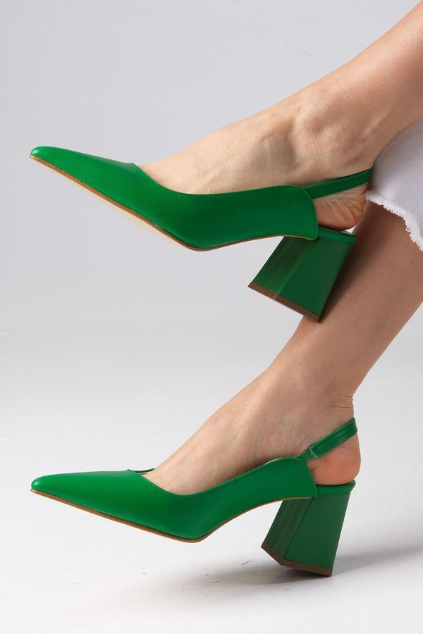 Mio Gusto Mio Gusto Anette Green Color Pointed Toe Open Back Thick Heeled Shoes