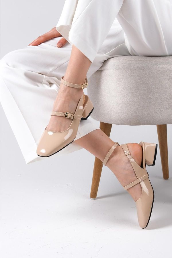 Mio Gusto Mio Gusto Audrey Nude Patent Leather Open Back Short Heel Women's Shoes