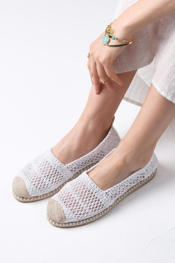 Mio Gusto Mio Gusto Barbara White Color Knitted Women's Espadrille Shoes