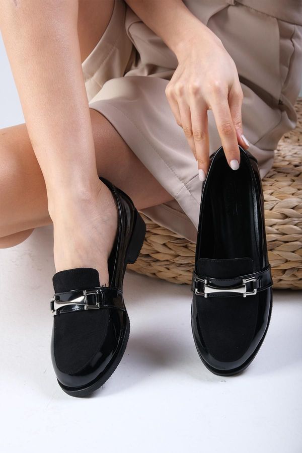 Mio Gusto Mio Gusto Black Color Patent Leather And Suede Women's Casual Oxford Flat Shoes.