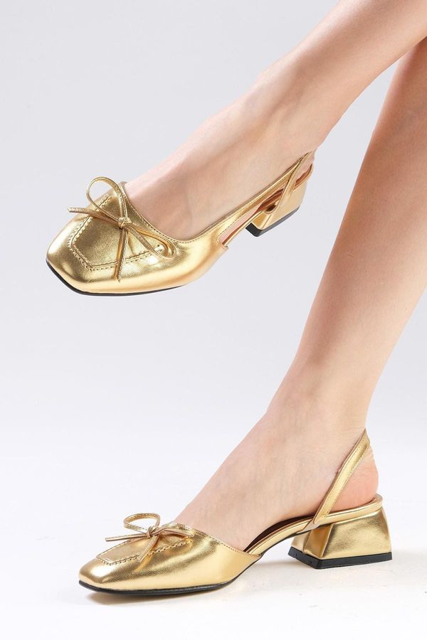 Mio Gusto Mio Gusto Bria Gold Color Open Back Women's Low Heeled Shoes