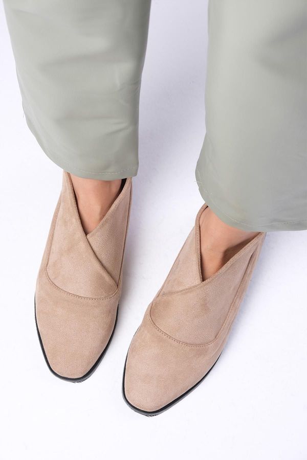 Mio Gusto Mio Gusto Clarisse Beige Color Stretch Suede High-Top Women's Casual Flat Shoes