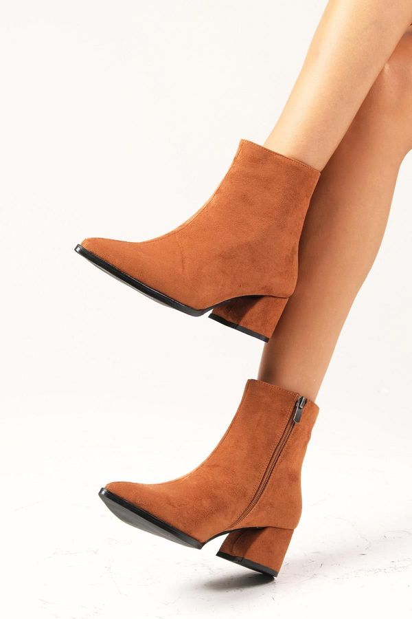 Mio Gusto Mio Gusto Erika Women's Tan Suede Heeled Boots with Thin Shearling Für Lined and Zipper.