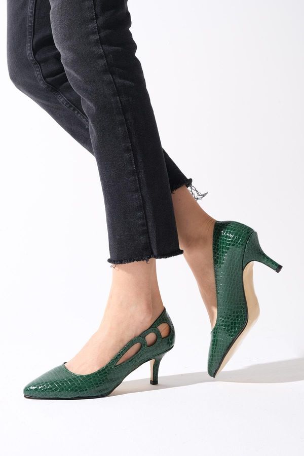 Mio Gusto Mio Gusto Marion Green Color Women's Short Heeled Shoes