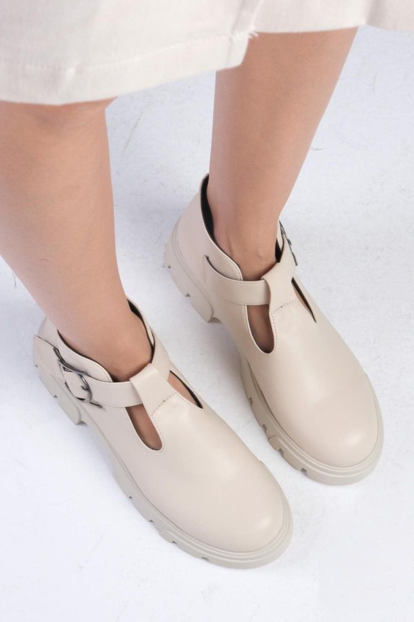 Mio Gusto Mio Gusto Norma Beige Color Thick Soled Women's Loafer Shoes