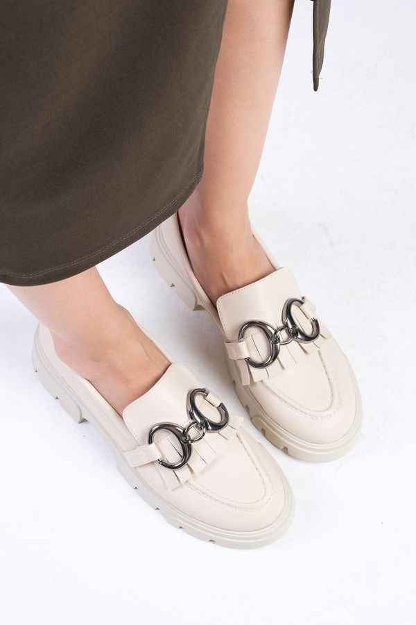 Mio Gusto Mio Gusto Suzi Women's Beige Color Thick-soled Loafers