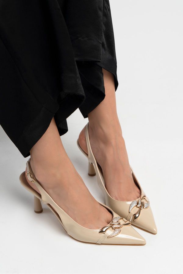 NİŞANTAŞI SHOES NİŞANTAŞI SHOES Crawley Beige Patent Leather Accessory Detail Women's High Heel Shoes