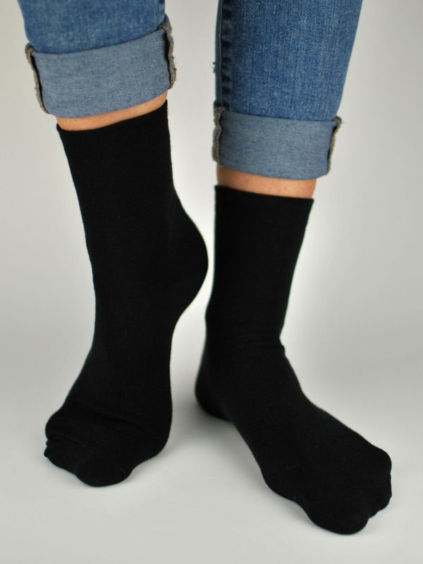 NOVITI NOVITI Unisex's Socks SB005-U-02